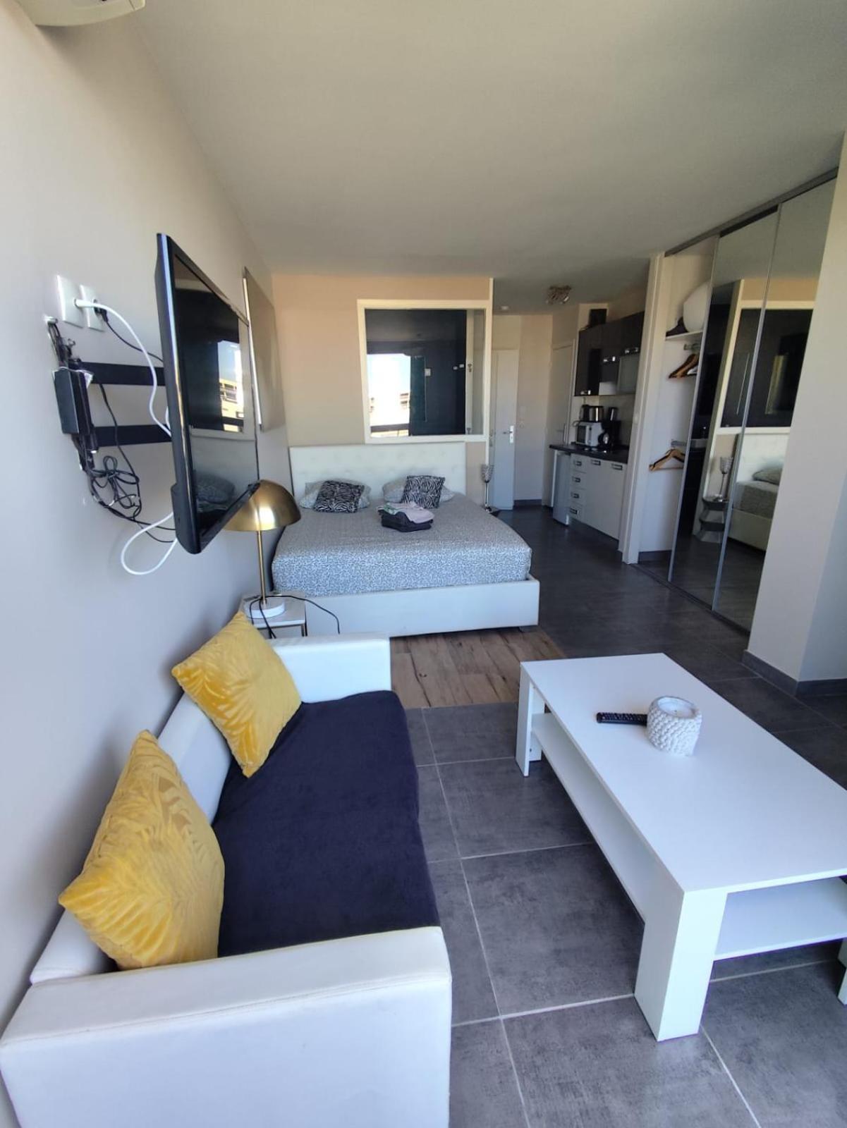 Naturiste Cap D'Agde Heliopolis C 39 Bagian luar foto